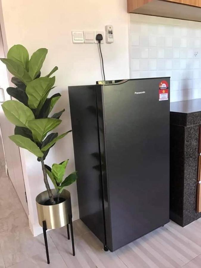 Casa Tiga Homestay Besut カンポン・クアラ・ベシュット エクステリア 写真